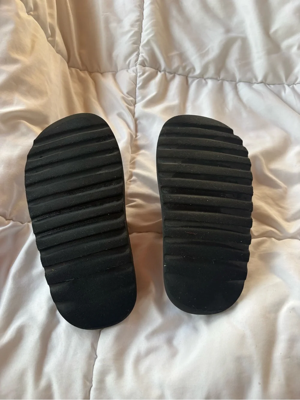 Black Yeezy Slides